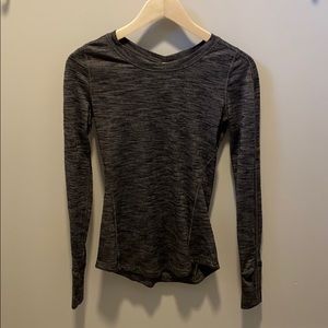Lululemon “5 Mile Long” Sleeve Shirt Sz 4